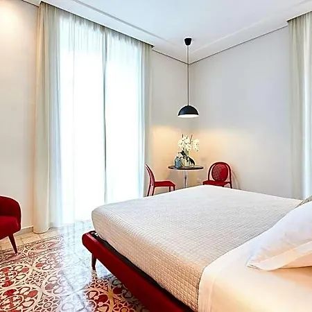 Hotell Rosa 4*