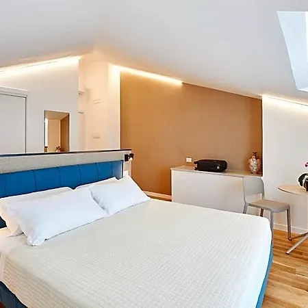 Rosa 4* Castellabate